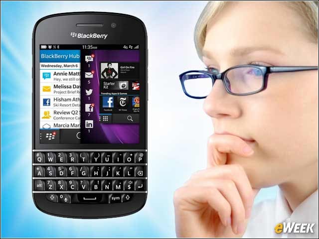 1 - BlackBerry Gives Q5 Mid-Tier QWERTY a Center-Stage Introduction