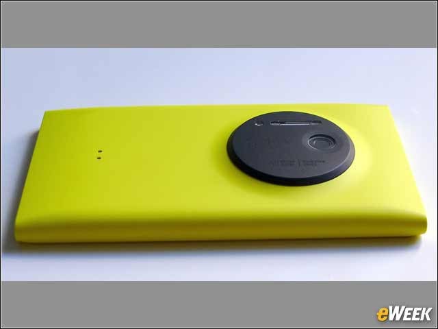 2 - Nokia Lumia 1020: Big Is Beautiful