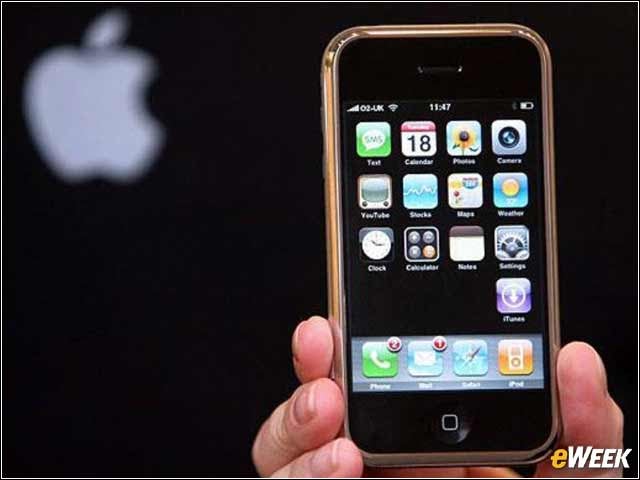 10 - 2007: iPhone Upends Mobile World