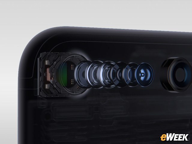 Dual-Lens Camera Lets It Compete With iPhone 7 Plus