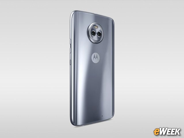 Moto X4 Doesn't Include an Advanced Display Design